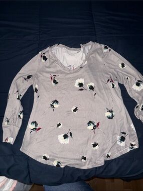 Maurices Light Mauve Floral V-Neck Long Sleeve Top